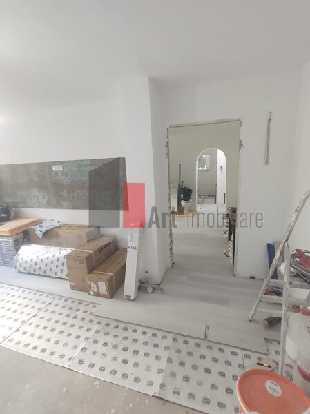 Drumul Gazarului, Giurgiului vanzare apartament 2 camere semidecomandat